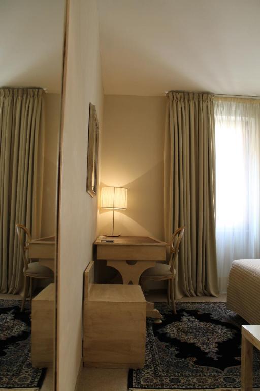 Hotel Touring Livorno Zimmer foto